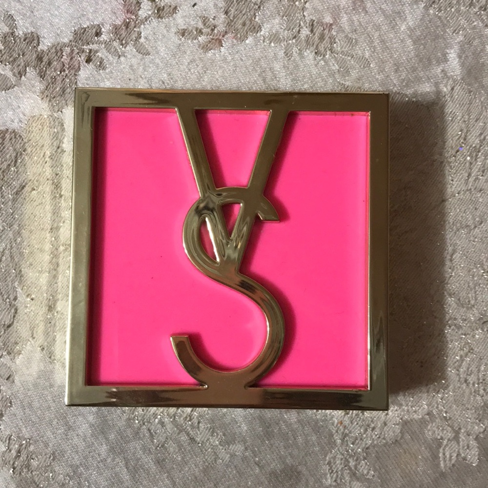 Victoria Secret eyeshadow